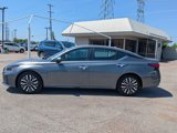 Used 2023 Nissan Altima 2.5 SV image 2