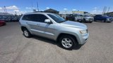 Used 2011 Jeep Grand Cherokee Laredo image 2