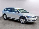 Used 2019 Volkswagen Golf Alltrack SE image 3