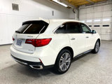 Used 2017 Acura MDX SH-AWD w/ Technology Package image 4