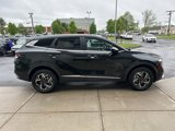 Used 2023 Kia Sportage LX image 4