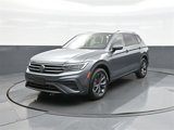 Certified 2022 Volkswagen Tiguan SE w/ Panoramic Sunroof Package image 3