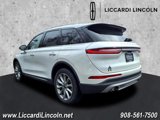 Certified 2022 Lincoln Corsair AWD w/ Premium Package image 4