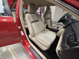 Used 2013 Toyota Camry LE image 5