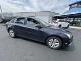 Used 2015 Chevrolet Cruze L image 4