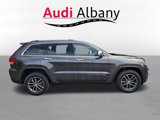 Used 2020 Jeep Grand Cherokee Limited w/ Luxury Group II image 3