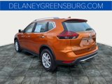 Used 2019 Nissan Rogue SV image 5