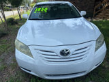 Used 2011 Toyota Camry LE image 2