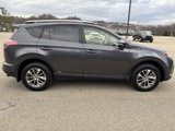 Used 2018 Toyota RAV4 AWD Hybrid image 5
