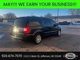 Used 2013 Chrysler Town & Country Touring image 4