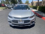 Used 2018 Chevrolet Malibu LT image 3