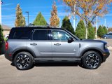 Used 2022 Ford Bronco Sport Outer Banks image 2