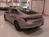 Used 2021 Hyundai Elantra SEL image 6