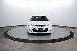 Used 2017 Hyundai Veloster image 3