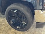 Used 2018 Chevrolet Silverado 1500 LT w/ All Star Edition image 4