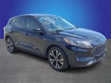 Used 2021 Ford Escape SE w/ SE Sport Appearance Package image 3