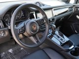 Certified 2024 Porsche Macan image 4