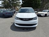 Used 2023 Chrysler Voyager LX image 4