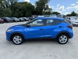 Used 2021 Nissan Kicks S image 2