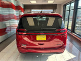 New 2025 Chrysler Pacifica Limited w/ Uconnect Theater Family Group image 5