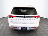 Used 2023 Nissan Pathfinder Platinum image 6