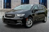 New 2025 Chrysler Pacifica Select image 2