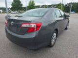 Used 2014 Toyota Camry L image 5