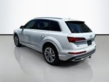 Used 2023 Audi Q7 2.0T Premium w/ Towing Package image 3