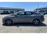 Used 2023 Nissan Sentra SV image 2