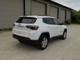 Used 2022 Jeep Compass Latitude image 5