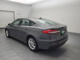 Used 2020 Ford Fusion SE image 5