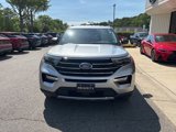 Used 2023 Ford Explorer XLT w/ Equipment Group 202A image 3