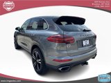 Used 2016 Porsche Cayenne image 5