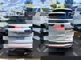 Used 2020 Volkswagen Atlas Cross Sport SE image 5