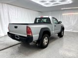 Used 2014 Toyota Tacoma 4x4 Regular Cab image 3