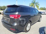 Used 2017 Kia Sedona EX image 4