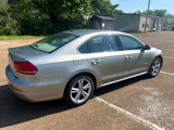 Used 2012 Volkswagen Passat TDI SE image 5