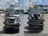 Used 2020 Nissan Pathfinder SV image 2