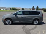 New 2025 Chrysler Pacifica Select image 6