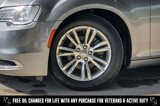 Used 2017 Chrysler 300 Limited image 3