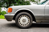 Used 1988 Mercedes-Benz 560 SEL image 4