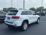 Used 2020 Jeep Grand Cherokee Laredo image 2
