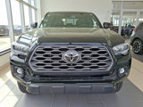 Used 2021 Toyota Tacoma TRD Off-Road image 2
