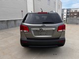 Used 2011 Kia Sorento LX w/ Convenience Pkg image 6