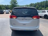 Used 2017 Chrysler Pacifica Touring-L w/ Tire & Wheel Group image 6