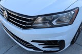 Used 2018 Volkswagen Passat 2.0T R-Line image 3