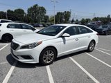 Used 2017 Hyundai Sonata SE image 3