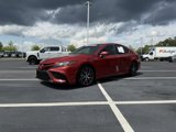 Used 2021 Toyota Camry SE image 3