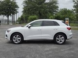 Used 2019 Audi Q3 2.0T Premium w/ Convenience Package image 4