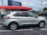 Used 2019 Ford Edge SEL w/ Equipment Group 201A image 3